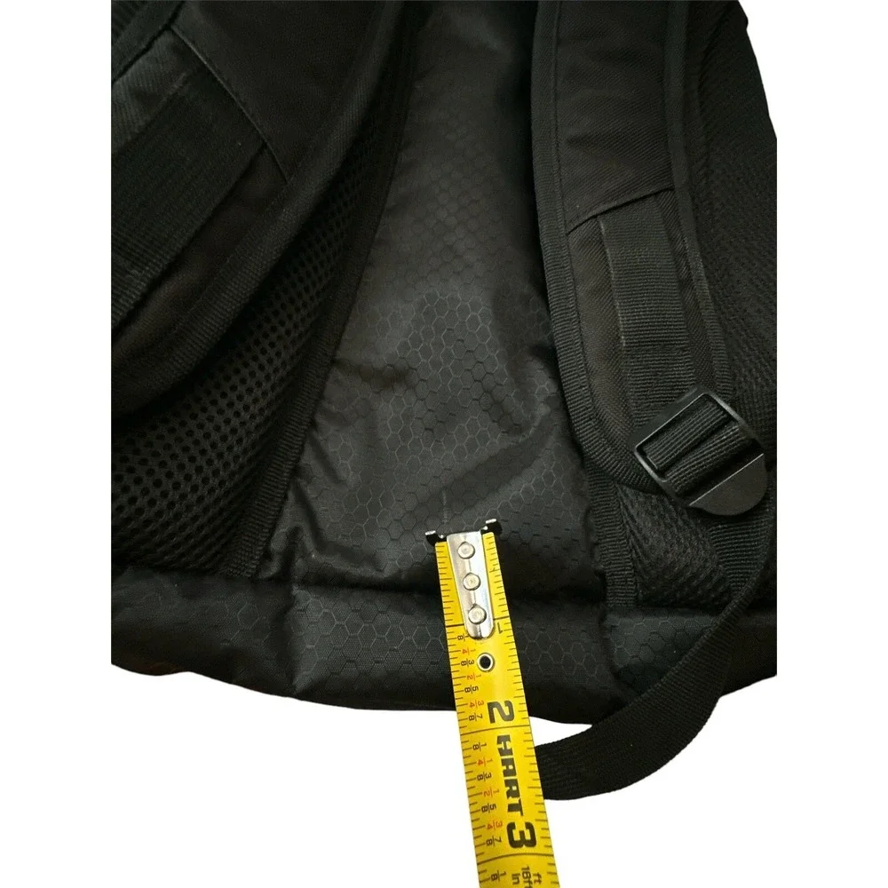 ATHLETICO Black Bat Backpack